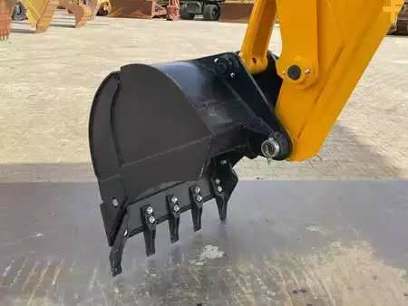 Koparko - Ładowarki sztywne 2026 JCB 3DX 4WD hammerlines (18)