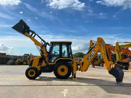 Koparko - Ładowarki sztywne 2026 JCB 3DX 4WD hammerlines (9)
