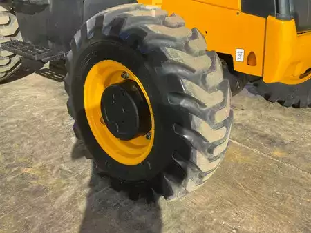Koparko - Ładowarki sztywne 2026 JCB 3DX 4WD hammerlines (16)