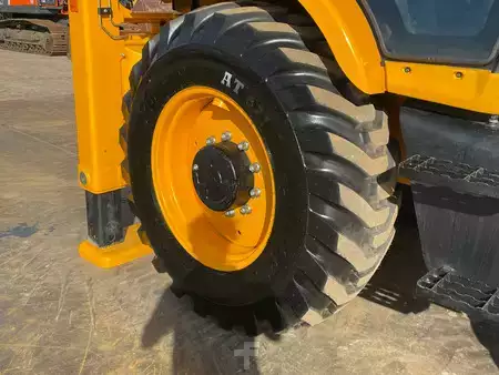 Koparko - Ładowarki sztywne 2026 JCB 3DX 4WD hammerlines (17)