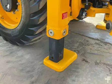 Koparko - Ładowarki sztywne 2026 JCB 3DX 4WD hammerlines (19)