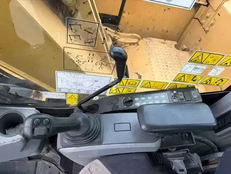 Kettenbagger 2018 Caterpillar 315FLCR (27)