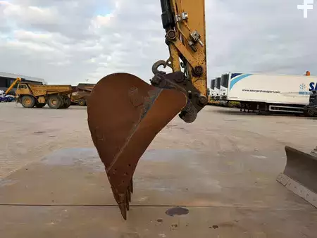 Kettenbagger 2018 Caterpillar 315FLCR (10)