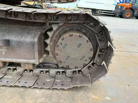 Kettenbagger 2018 Caterpillar 315FLCR (13)