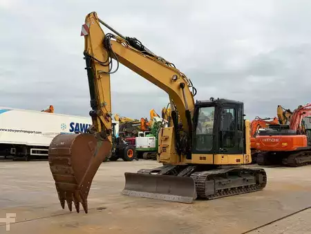 Kettenbagger 2018 Caterpillar 315FLCR (2)