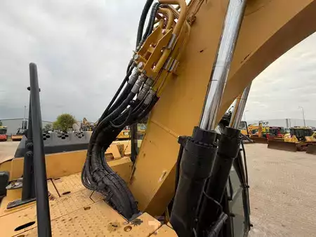 Kettenbagger 2018 Caterpillar 315FLCR (30)
