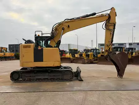 Kettenbagger 2018 Caterpillar 315FLCR (6)