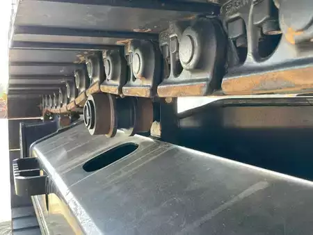 Beltegraver 2026 Caterpillar 324 (13)