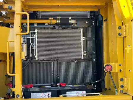 Beltegraver 2026 Caterpillar 324 (27)
