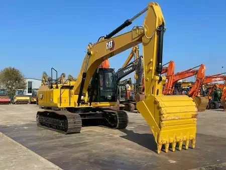 Beltegraver 2026 Caterpillar 324 (7)