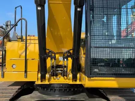 Beltegraver 2026 Caterpillar 324 (9)