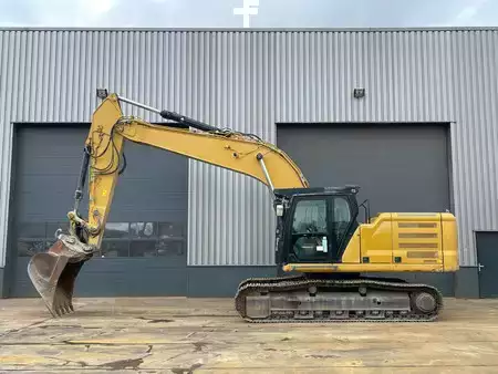 Koparki gąsienicowe 2019 Caterpillar 330 07A (1)