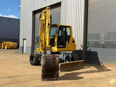 Mobilbagger 2017 Takeuchi TB295W-1 (11)