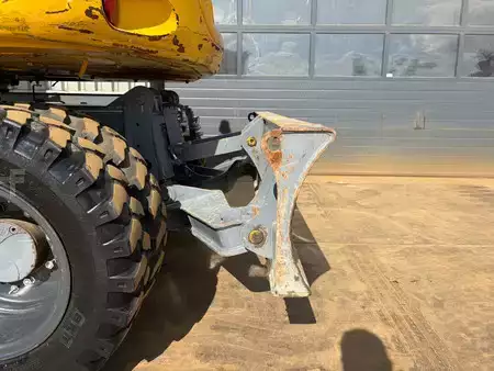 Mobilbagger 2017 Takeuchi TB295W-1 (17)