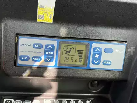 Mobilbagger 2017 Takeuchi TB295W-1 (31)