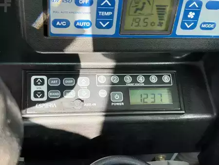Mobilbagger 2017 Takeuchi TB295W-1 (32)
