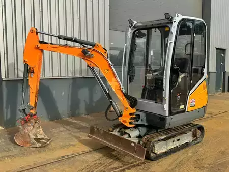 Escavadora de rastos 2014 Wacker Neuson ET18 (15)