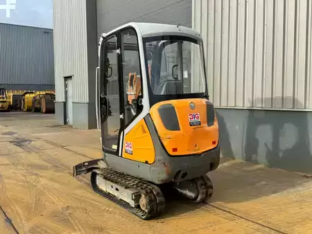 Escavadora de rastos 2014 Wacker Neuson ET18 (17)