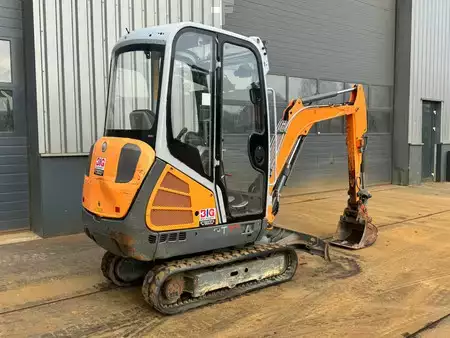 Escavadora de rastos 2014 Wacker Neuson ET18 (20)
