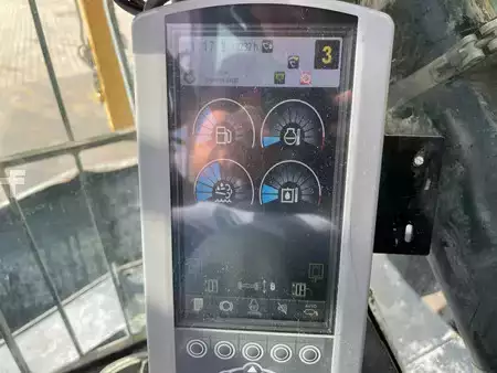 Guindastes móveis 2018 Caterpillar MH3024 (26)