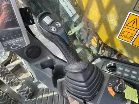 Guindastes móveis 2018 Caterpillar MH3024 (28)