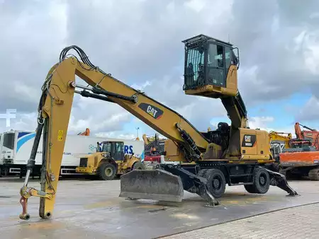 Guindastes móveis 2018 Caterpillar MH3024 (3)