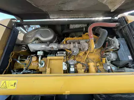 Guindastes móveis 2018 Caterpillar MH3024 (35)