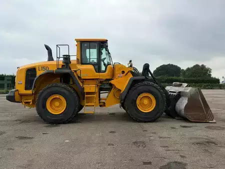 Chargeuse sur pneus 2011 Volvo L150G (6)