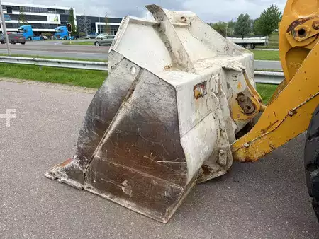 Kolové nakladače 2012 Caterpillar 966K (10)