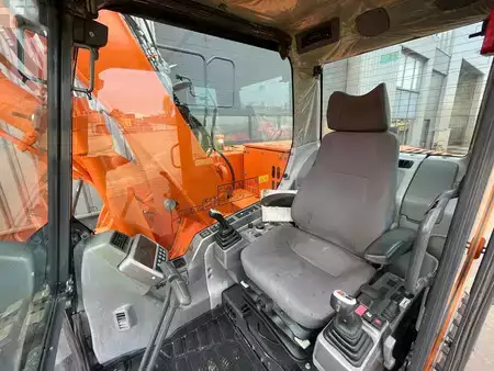 Rupsgraafmachines 2014 Doosan DX140LCR-3 (23)