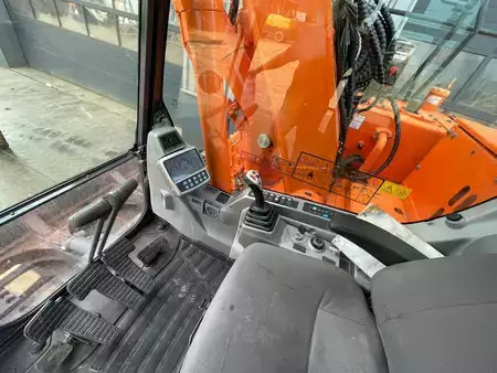 Rupsgraafmachines 2014 Doosan DX140LCR-3 (24)