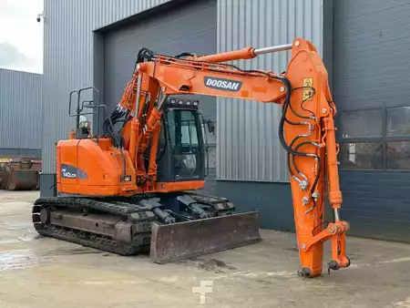 Rupsgraafmachines 2014 Doosan DX140LCR-3 (7)