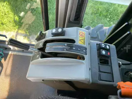Graders 2021 Caterpillar 140k (25)