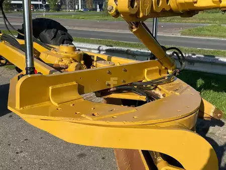 Graders 2021 Caterpillar 140k (29)