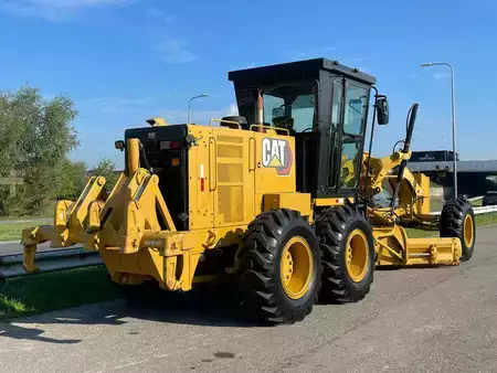 Graders 2021 Caterpillar 140k (5)