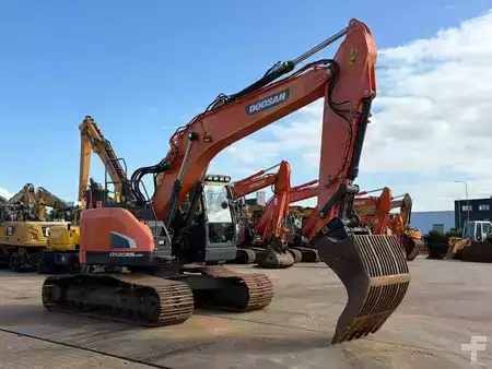 Korečková rýpadla 2015 Doosan DX235LCR-5 (6)