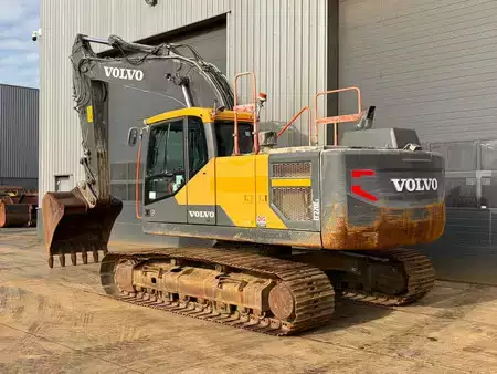 Rupsgraafmachines 2019 Volvo EC220EL (3)