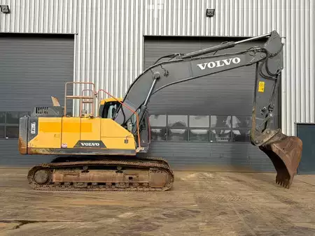Rupsgraafmachines 2019 Volvo EC220EL (6)