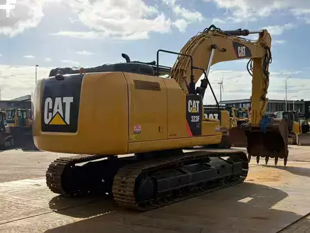 Korečková rýpadla 2017 Caterpillar 323FLN (5)