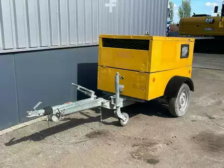 Kompressor 1992 Mannesmann-Demag SC300S-2 (2)