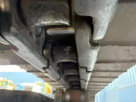 Beltegraver 2018 Caterpillar 320FL (18)