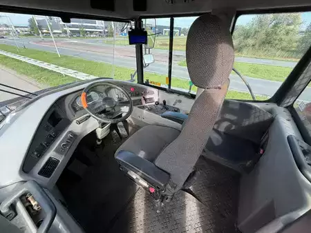 Зчленовані самоскиди 2012 Volvo A30F (19)
