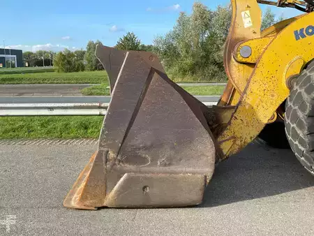Radlader 2007 Komatsu WA500-6 (11)