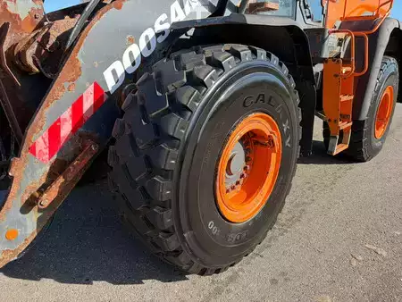 Wielladers 2021 Doosan DL380-7 (12)