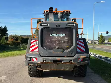 Wielladers 2021 Doosan DL380-7 (4)