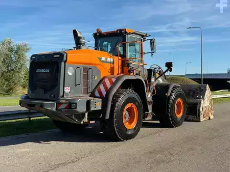 Wielladers 2021 Doosan DL380-7 (5)