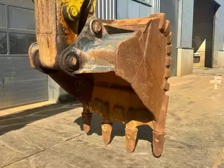 Korečková rýpadla 2021 Komatsu PC360LC-11E0 (12)