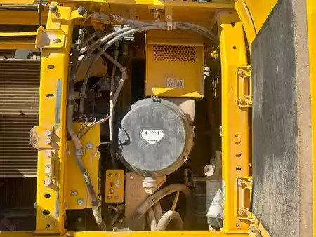 Korečková rýpadla 2021 Komatsu PC360LC-11E0 (32)