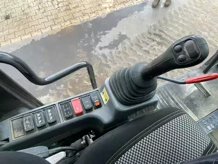 Pyöräkaivinkoneet  2018 Hitachi ZX190W-6 (23)