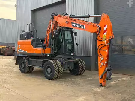 Mobilbagger 2022 DEVELON DX160W-7 (6)